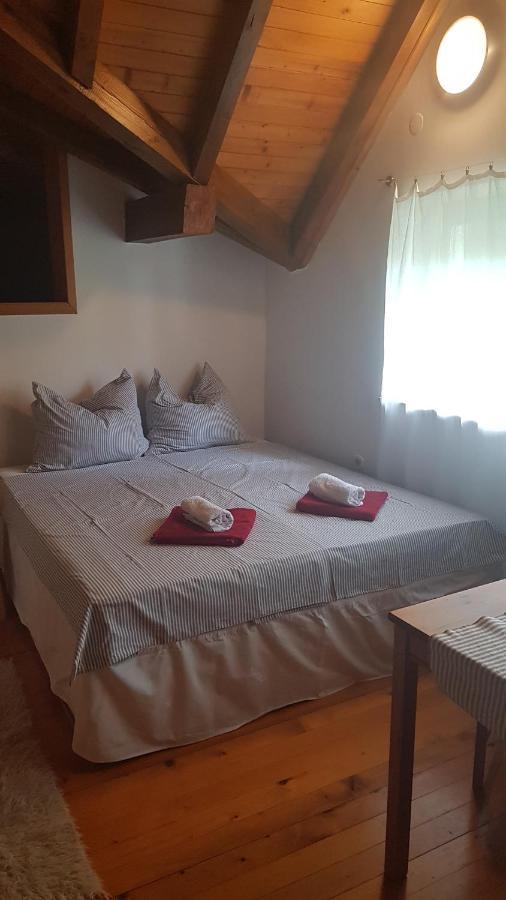 Pr'Simi Bed & Breakfast Golnik ภายนอก รูปภาพ