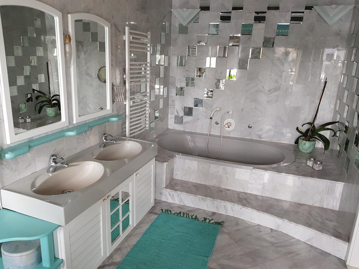 Pr'Simi Bed & Breakfast Golnik ภายนอก รูปภาพ