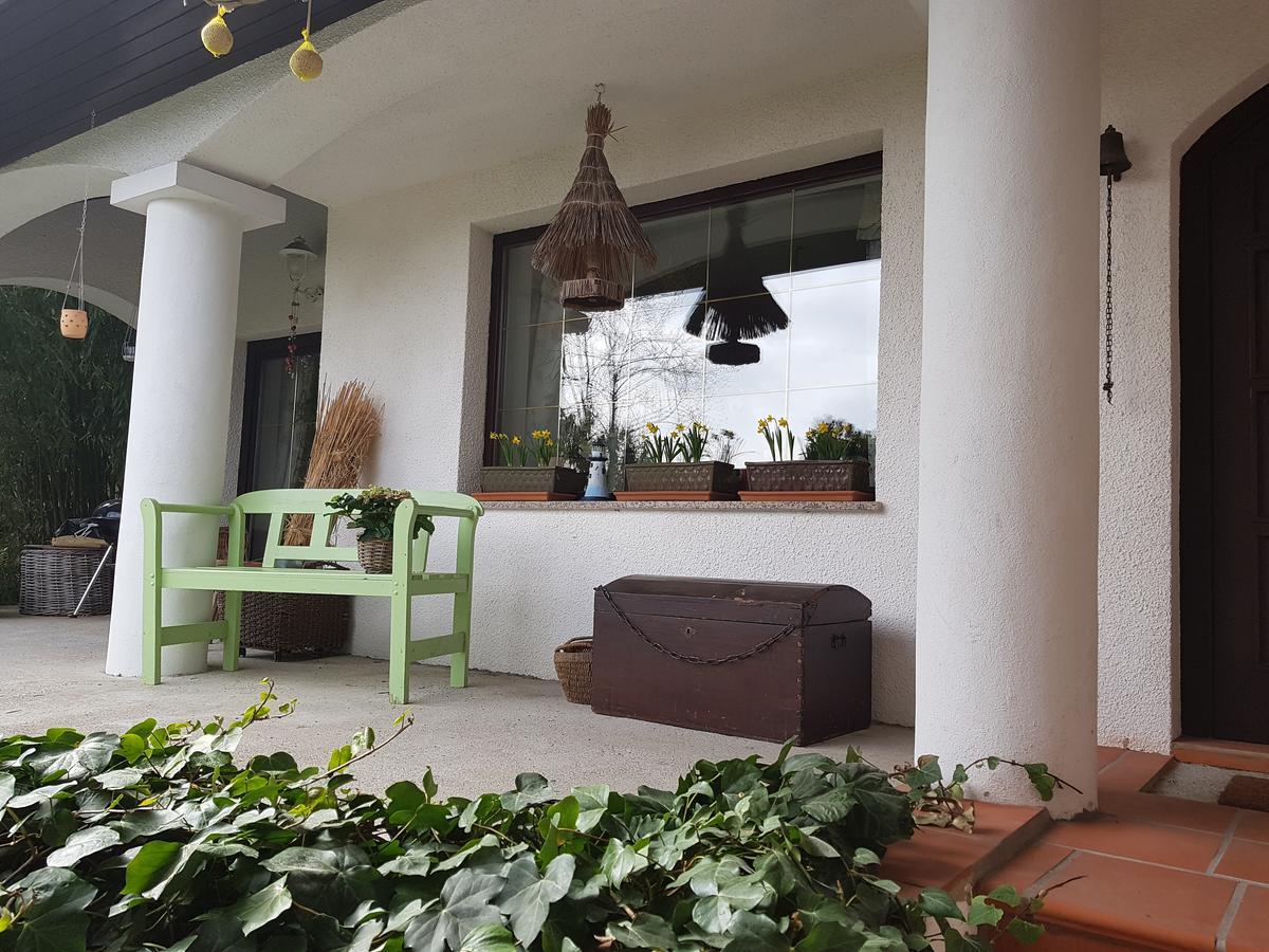Pr'Simi Bed & Breakfast Golnik ภายนอก รูปภาพ